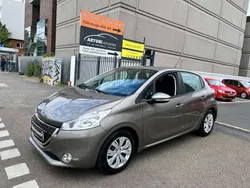 Spirit grey/metallic Gebraucht 2014 Peugeot 208 Active Kleinwagen | 6.599 € (Fairer Preis)