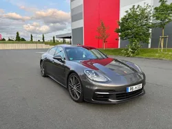 Grau Gebraucht 2016 Porsche Panamera 4S Limousine | 69.999 €