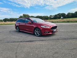 Rot Gebraucht 2019 Ford Mondeo ST-Line Kombi | 17.500 € (Fairer Preis)