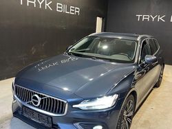 Blau Gebraucht 2019 Volvo V60 Inscription Kombi | 16.500 € (Fairer Preis)