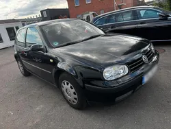 Schwarz Gebraucht 1999 VW Golf IV Limousine | 750 € (Guter Preis)
