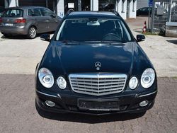 Schwarz Gebraucht 2009 Mercedes E220 Kombi | 1.998 €