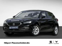 Midnightschwarz metallic Neu 2025 Seat Leon Limousine | 28.899 € (Guter Preis)