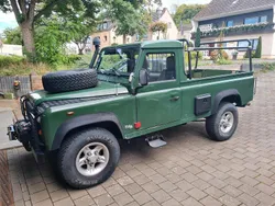 Grün Gebraucht 1999 Land Rover Defender SUV | 18.000 €