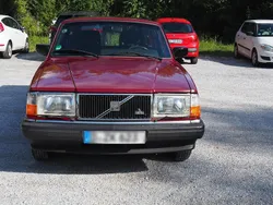 Rot Gebraucht 1991 Volvo 240 Kombi | 9.800 €