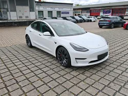 Weiß Gebraucht 2021 Tesla Model 3 Performance Limousine | 26.970 € (Guter Preis)
