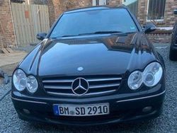 Schwarz Gebraucht 2008 Mercedes CLK200 Avantgarde Coupé | 3.499 € (Superpreis)