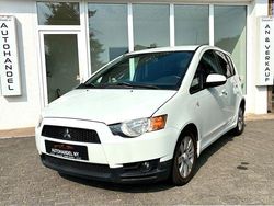Weiß Gebraucht 2012 Mitsubishi Colt Limousine | 3.980 € (Etwas zu teuer)