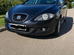 Schwarz Gebraucht 2006 Seat Leon Reference Limousine | 1.750 € (Fairer Preis)