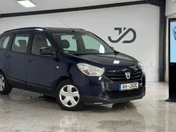 Blau Gebraucht 2014 Dacia Lodgy Van / Kleinbus | 6.950 € (Guter Preis)