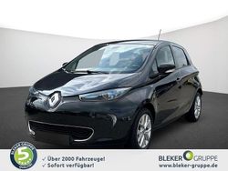 Sternenschwarz Gebraucht 2018 Renault Zoe Life Kleinwagen | 8.280 € (Etwas zu teuer)