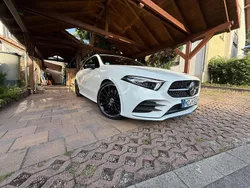 Weiß Gebraucht 2019 Mercedes 250 AMG Kombi | 25.750 €