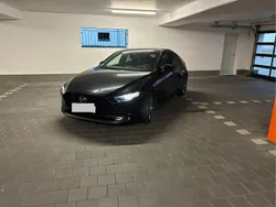 Schwarz Gebraucht 2021 Mazda 3 Selection Limousine | 21.800 € (Fairer Preis)