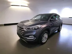 Micron/pepper grey Gebraucht 2016 Hyundai Tucson Intro Edition SUV | 14.990 € (Fairer Preis)