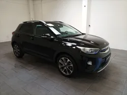 Schwarz Gebraucht 2021 Kia Stonic Vision SUV | 15.270 € (Fairer Preis)