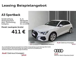 Weiß Gebraucht 2024 Audi A3 Sportback S-Line Limousine | 32.980 € (Guter Preis)