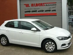 Weiß Gebraucht 2020 VW Polo Trendline Limousine | 13.960 € (Fairer Preis)