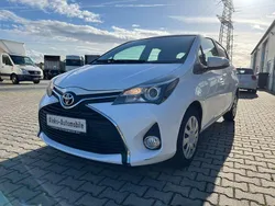 Weiß Gebraucht 2016 Toyota Yaris Limousine | 6.890 € (Fairer Preis)