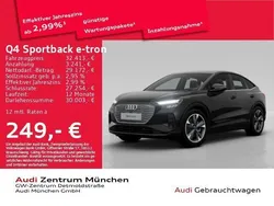 Mythosschwarz metallic Gebraucht 2022 Audi Q4 Sportback e-tron Ambiente SUV | 32.413 € (Guter Preis)