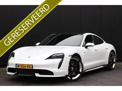 Weiß Gebraucht 2020 Porsche Taycan Turbo Limousine | 62.500 € (Superpreis)
