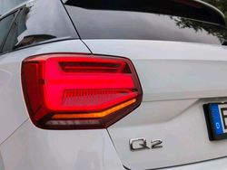 Weiß Gebraucht 2019 Audi Q2 Design SUV | 17.400 € (Guter Preis)