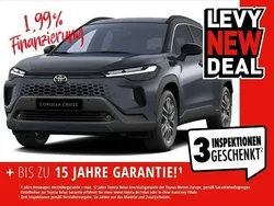 Grau (massive grey) Neu 2025 Toyota Corolla Cross SUV | 37.119 € (Fairer Preis)