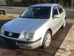 Silber Gebraucht 2001 VW Bora Edition Limousine | 1.990 € (Fairer Preis)