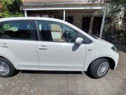 Weiß Gebraucht 2012 VW up! move up! Kleinwagen | 5.100 € (Fairer Preis)