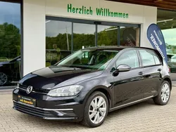 Schwarz Gebraucht 2018 VW Golf VII Comfortline Limousine | 12.900 € (Fairer Preis)