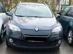 Schwarz Gebraucht 2014 Renault Mégane III Initiale Paris Limousine | 3.333 € (Guter Preis)