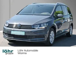 Delfingrau metallic Gebraucht 2024 VW Touran Comfortline Van / Kleinbus | 35.980 € (Etwas zu teuer)