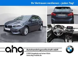 Grau Gebraucht 2018 BMW 220 Active Tourer Advantage Van / Kleinbus | 17.860 € (Fairer Preis)