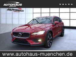 Gebraucht 2023 Volvo V60 CC Kombi | 46.990 €