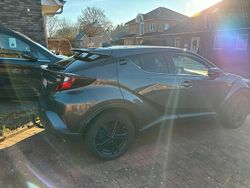 Grau Gebraucht 2020 Toyota C-HR SUV | 17.999 € (Guter Preis)