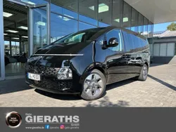 Schwarz Gebraucht 2024 Hyundai Staria Prime Van | 44.350 € (Fairer Preis)