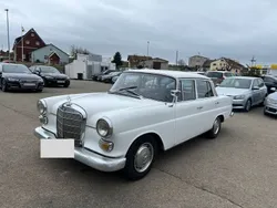 Other Gebraucht 1967 Mercedes 200 Limousine | 10.500 €