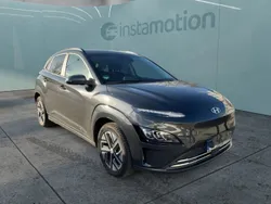 Schwarz Gebraucht 2022 Hyundai Kona Trend SUV | 21.600 € (Fairer Preis)