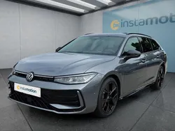 Grau Gebraucht 2024 VW Passat Kombi | 48.249 €