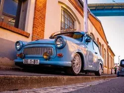 Blau Gebraucht 1990 Trabant 601 Kombi | 5.999 €