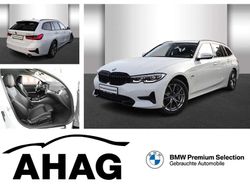 Alpinweiss 3 Gebraucht 2021 BMW 330e Sport Line Kombi | 29.990 € (Fairer Preis)