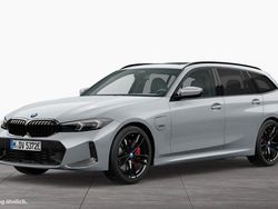 Grau Gebraucht 2022 BMW 330e M Sport Kombi | 38.980 € (Teuer)