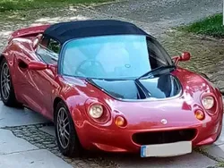 Rot Gebraucht 2000 Lotus Elise Cabrio | 17.999 €