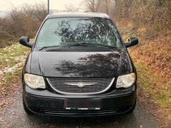 Schwarz Gebraucht 2007 Chrysler Voyager Van / Kleinbus | 1.500 € (Fairer Preis)
