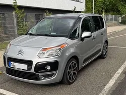 Grau Gebraucht 2010 Citroën C3 Picasso Tendance Van / Kleinbus | 3.750 € (Etwas zu teuer)