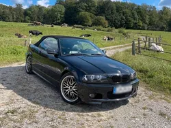Schwarz Gebraucht 2001 BMW 320 Cabriolet Cabrio | 7.100 € (Etwas zu teuer)