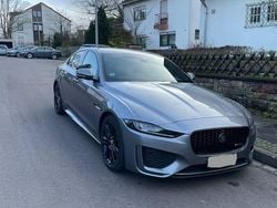 Grau Gebraucht 2021 Jaguar XE R-Dynamic Limousine | 23.800 € (Guter Preis)