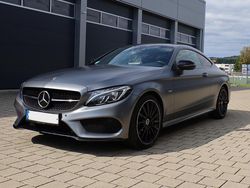 Grau Gebraucht 2017 Mercedes C200 AMG line Coupé | 25.800 € (Etwas zu teuer)