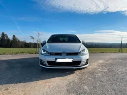 Weiß Gebraucht 2015 VW Golf VII GTD Limousine | 14.999 € (Teuer)