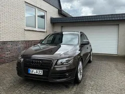 Braun Gebraucht 2011 Audi Q5 SUV | 9.999 € (Guter Preis)