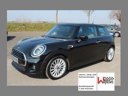 Schwarz metallic Gebraucht 2019 Mini Cooper Chili Kleinwagen | 22.890 € (Teuer)